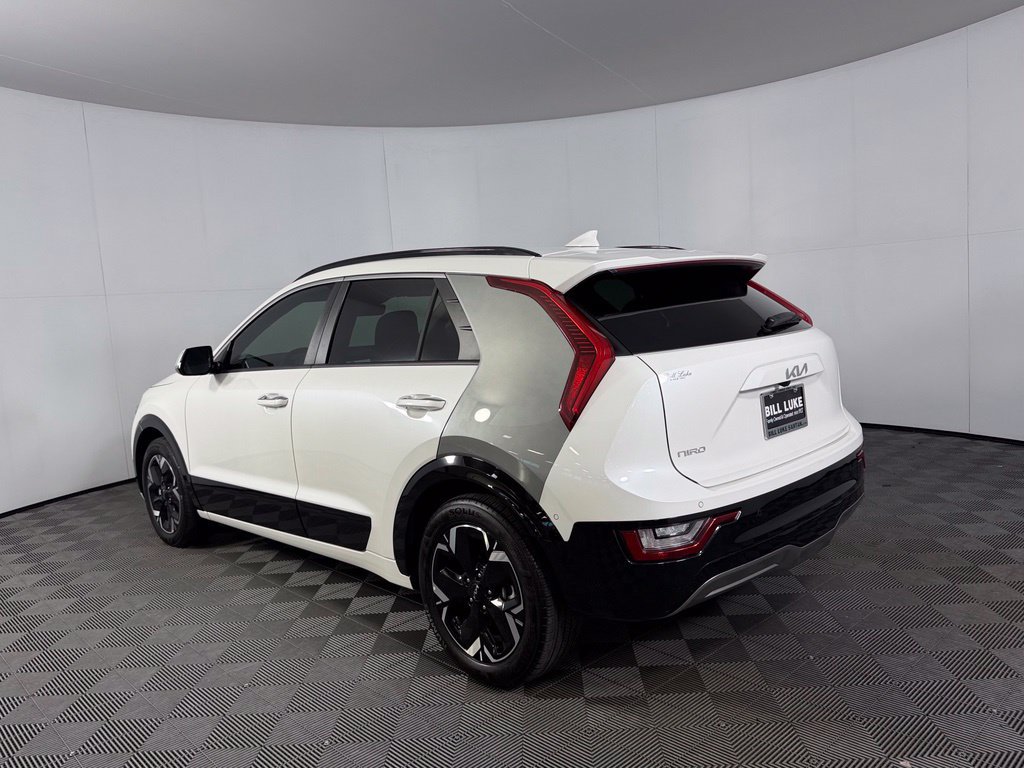 Used 2023 Kia Niro Wave FWD image 9