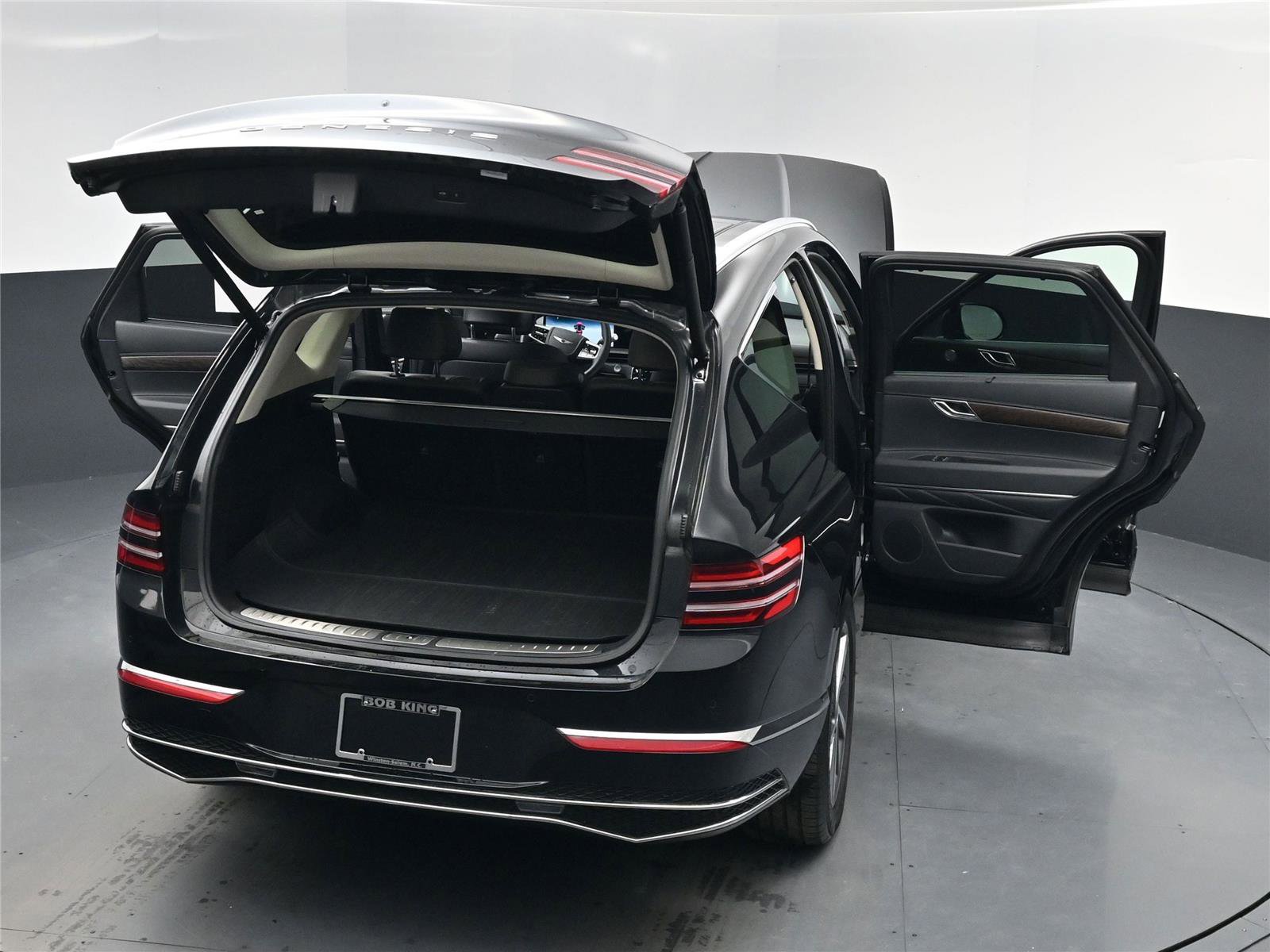 Used 2025 Genesis GV80 2.5T Select image 24