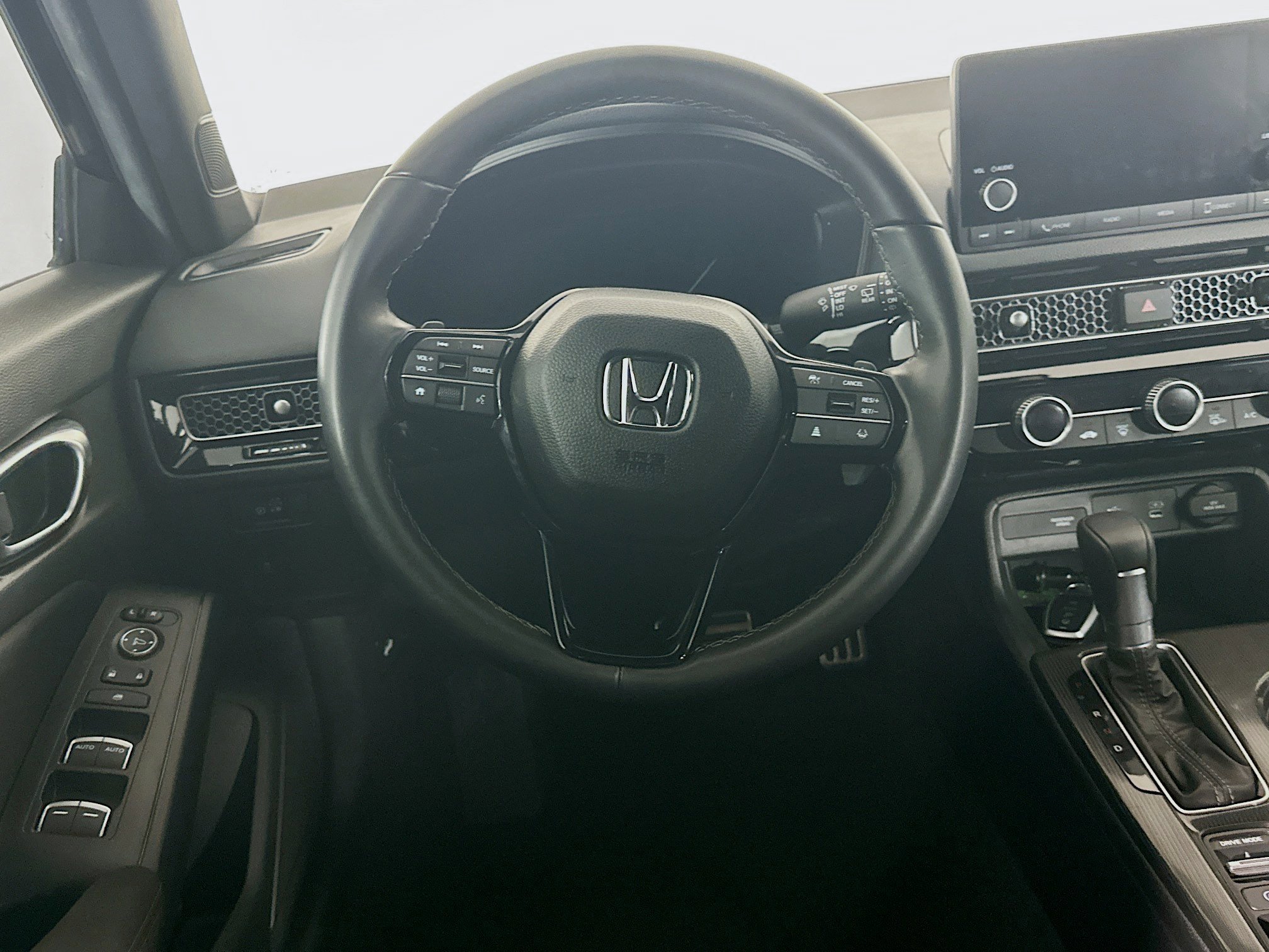 Used 2025 Honda Civic Sport image 18