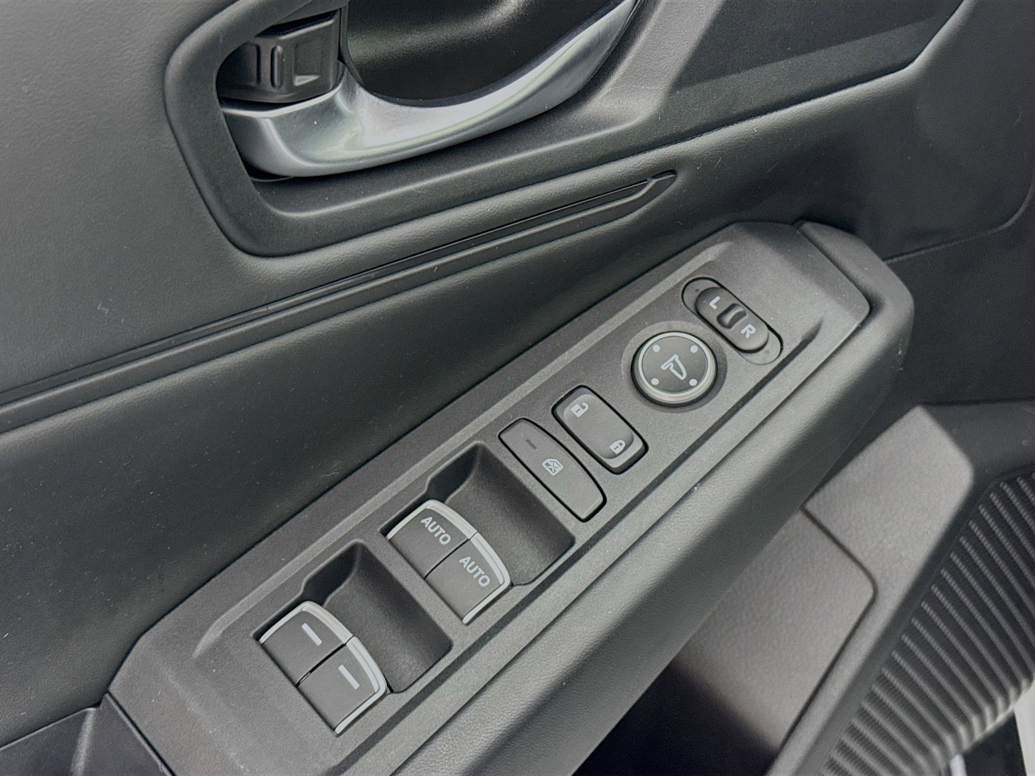 Certified 2024 Honda Accord EX image 17