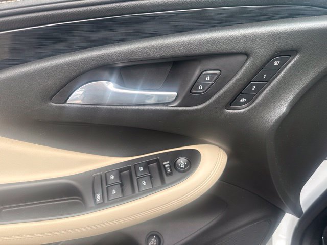 Used 2018 Buick Envision Premium w/ Driver Confidence Package AWD/4WD image 10