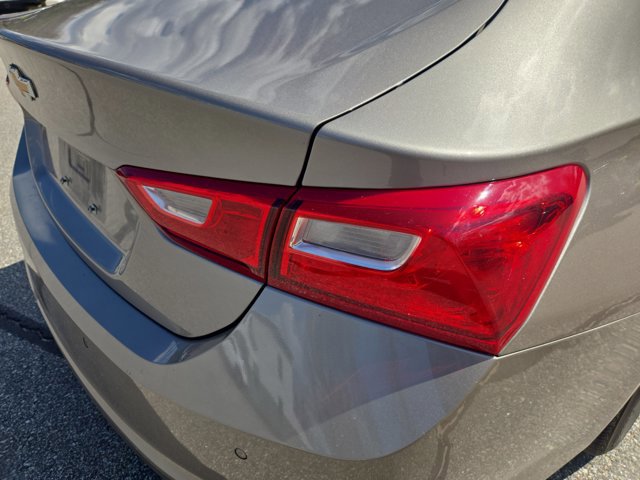 Used 2024 Chevrolet Malibu LS FWD image 16