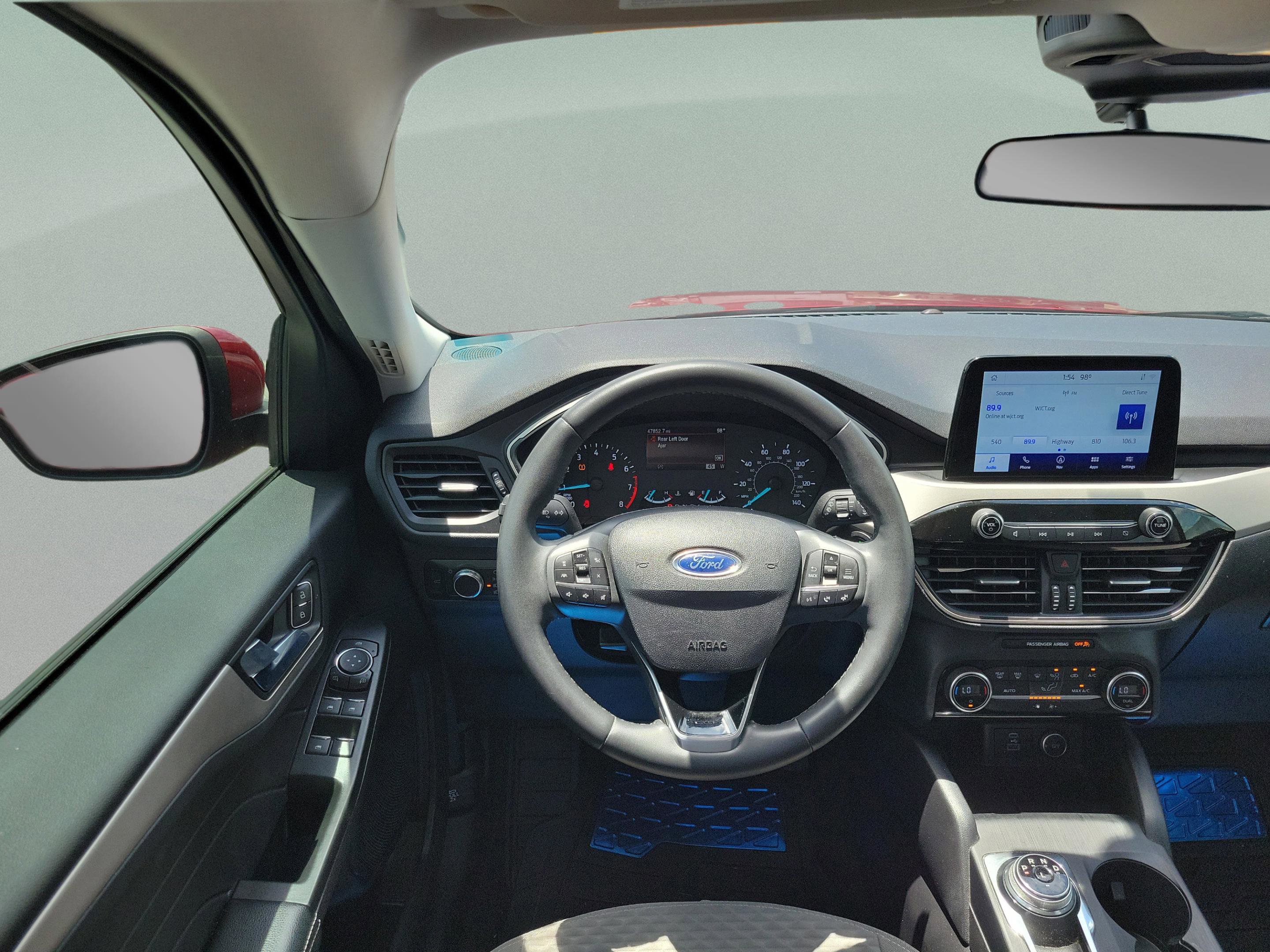 Used 2021 Ford Escape SE w/ Convenience Package FWD image 5