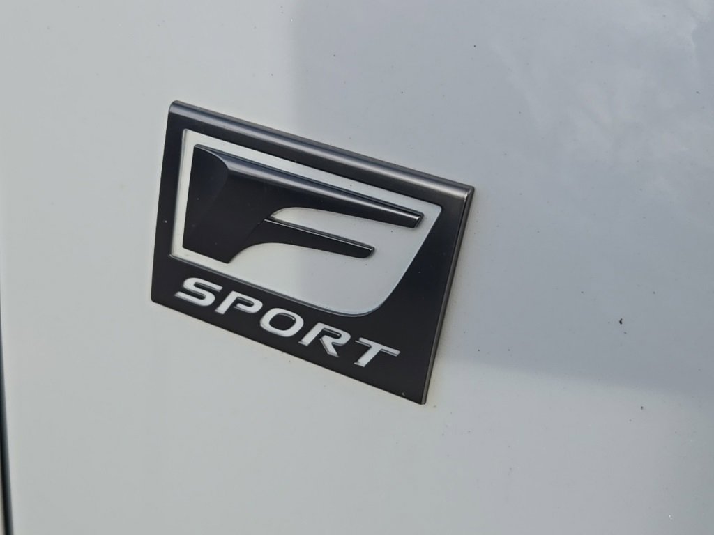 Used 2015 Lexus CT 200h image 5