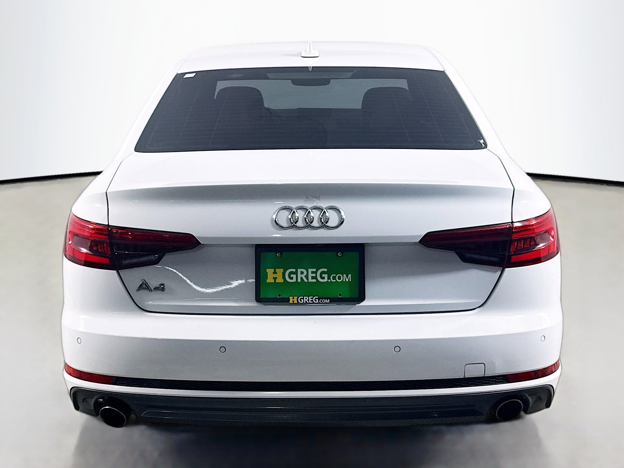 Used 2017 Audi A4 2.0T Premium Plus w/ Premium Plus Package image 8