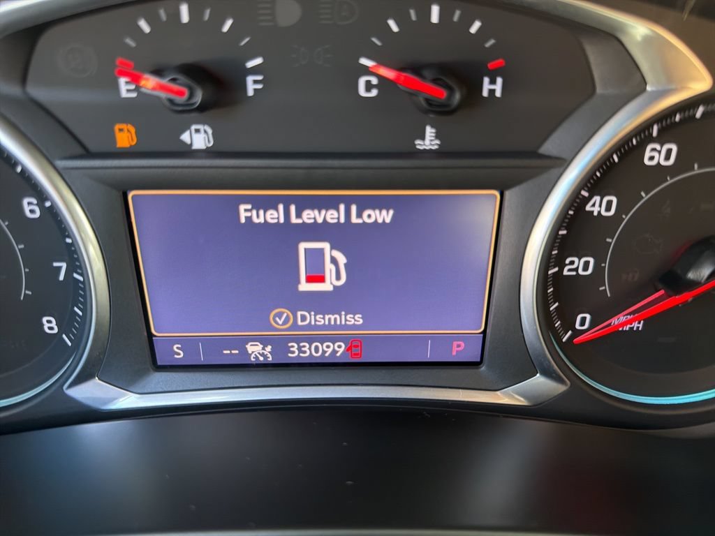 Used 2022 Chevrolet Equinox RS w/ Infotainment Package FWD image 25