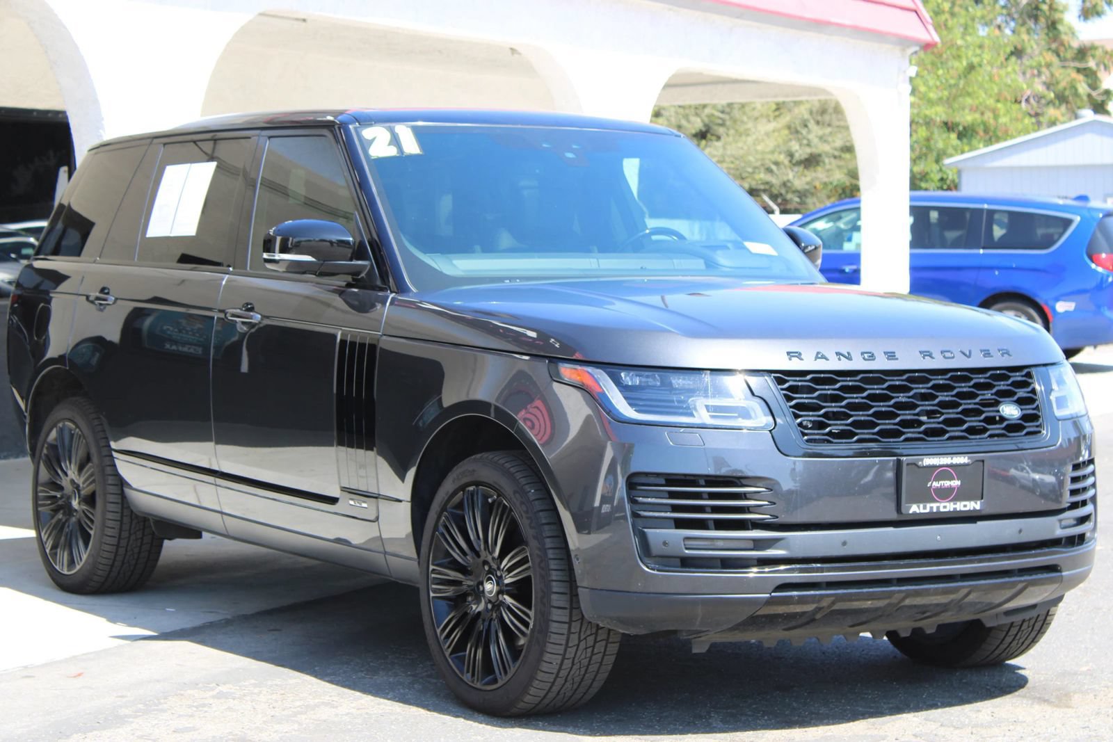Used 2021 Land Rover Range Rover P525 Westminster Edition LWB AWD/4WD image 3