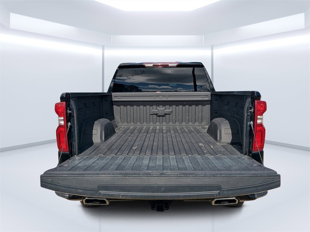 Used 2021 Chevrolet Silverado 1500 LT Trail Boss w/ Bed Protection Package image 12