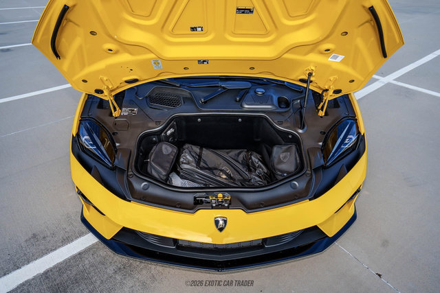 Used 2026 Lamborghini Temerario AWD/4WD image 79