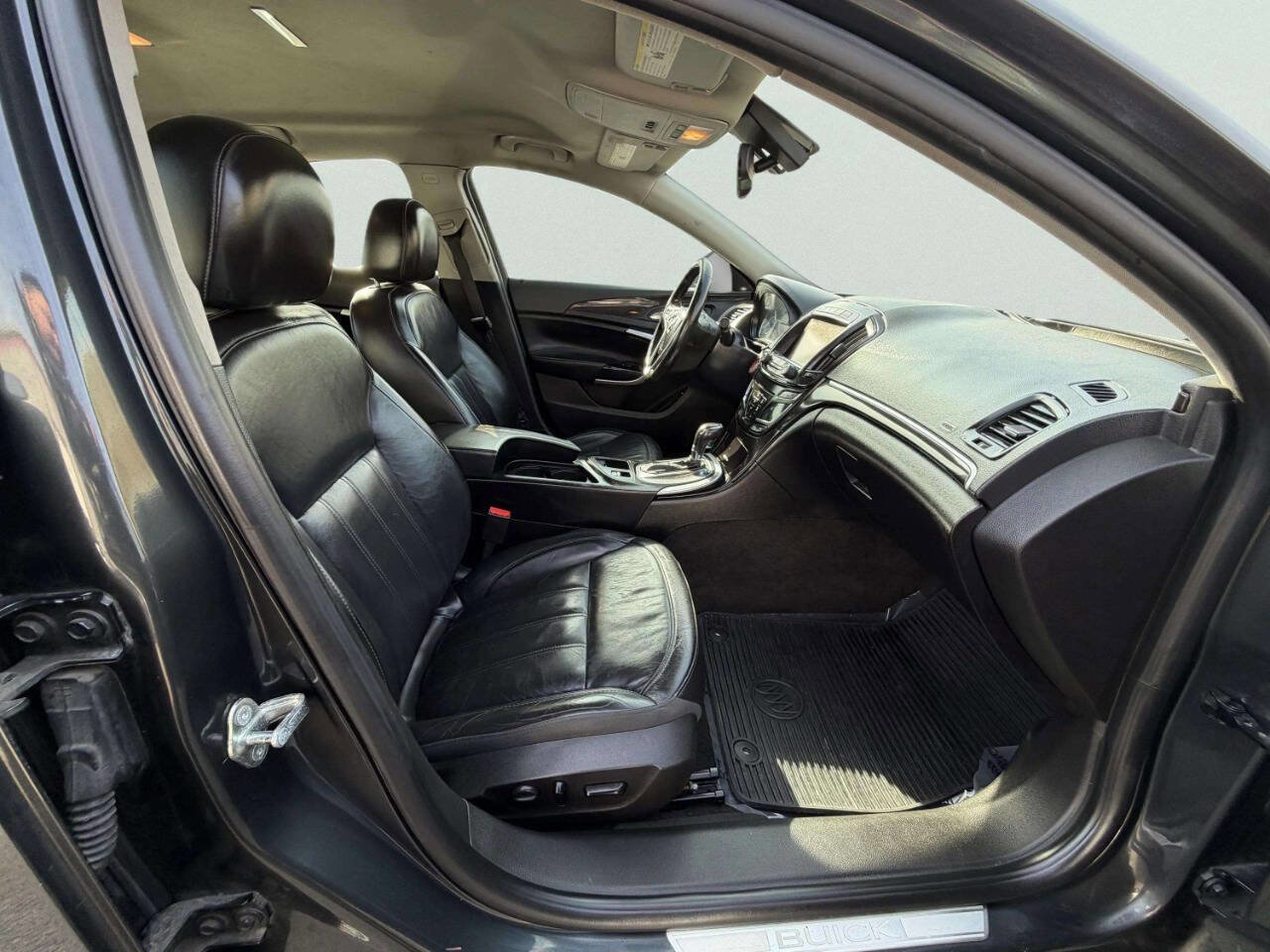 Used 2015 Buick Regal Premium image 21