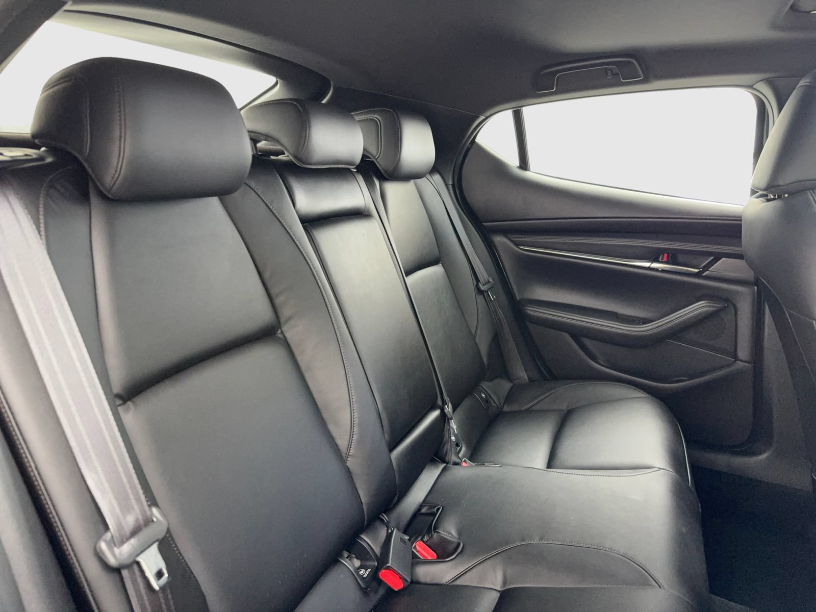 Used 2021 MAZDA MAZDA3 s FWD image 42