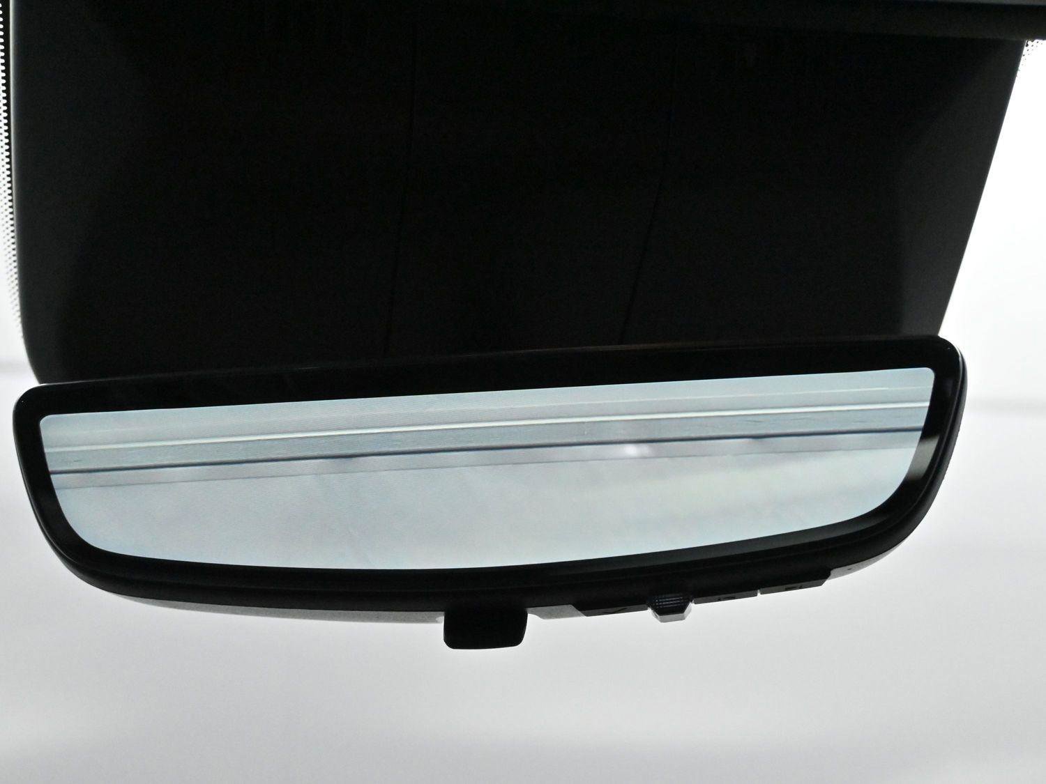 Certified 2024 Cadillac Escalade ESV Premium Luxury image 29