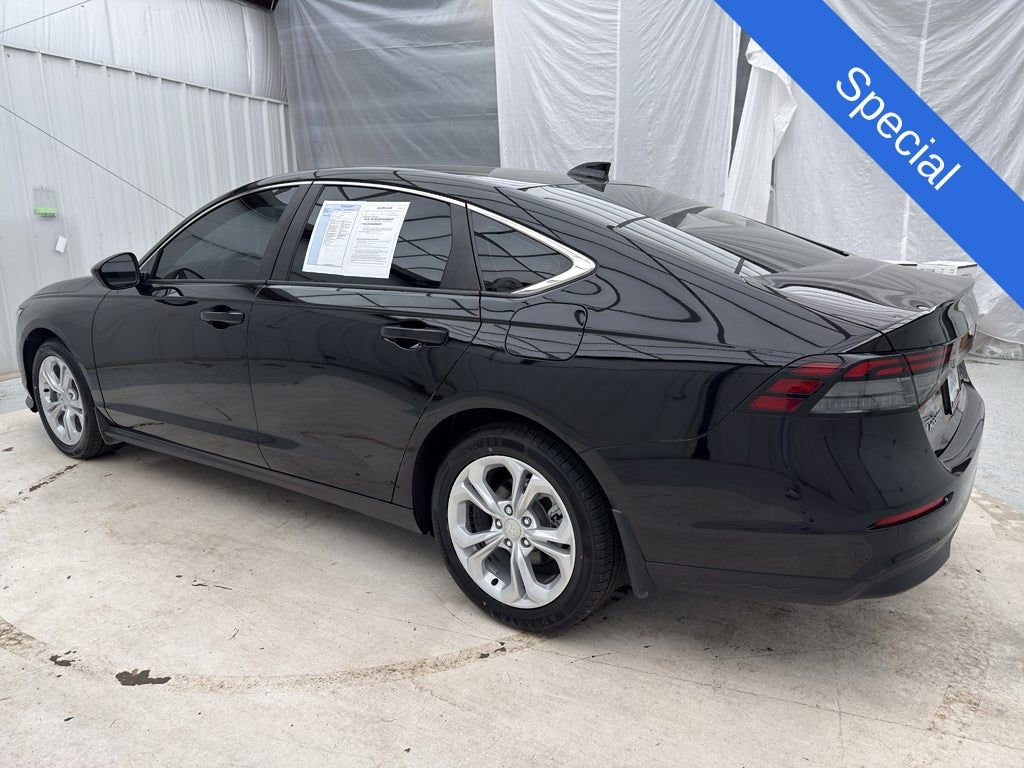 Used 2023 Honda Accord LX image 5