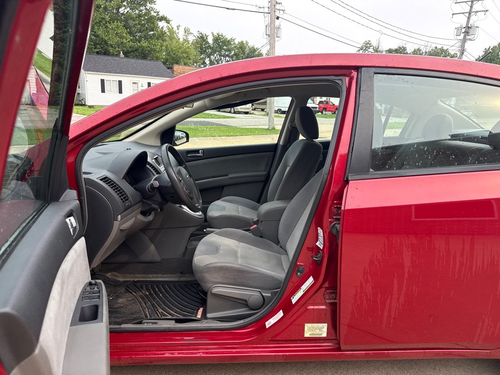 Used 2009 Nissan Sentra 2.0 S FWD image 10
