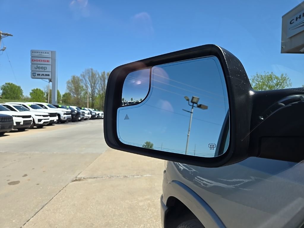 Used 2025 RAM 1500 Laramie w/ Sport Appearance Package AWD/4WD image 35