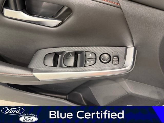 Used 2025 Nissan Sentra SR w/ SR Premium Package FWD image 23
