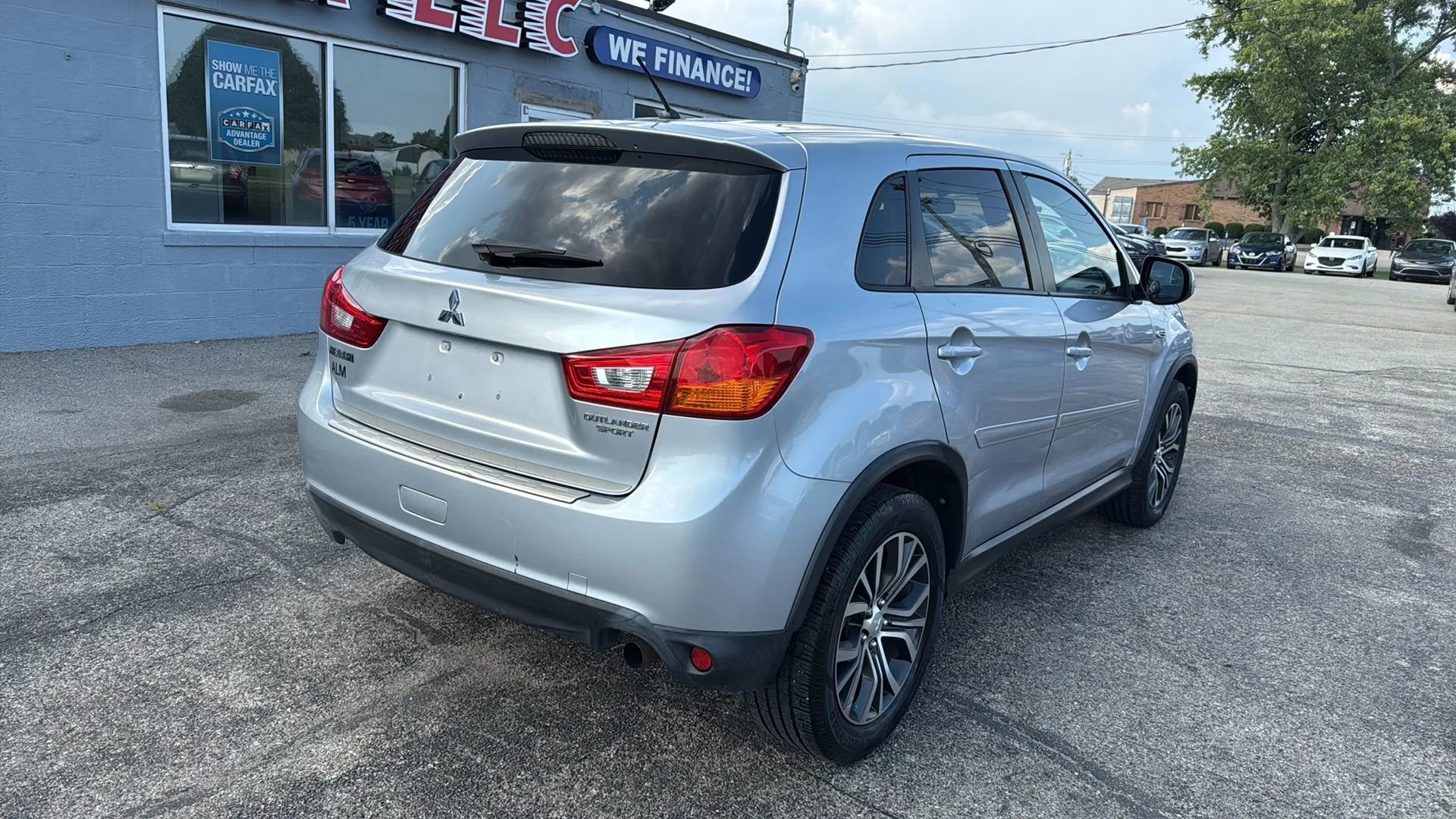 Used 2016 Mitsubishi Outlander Sport ES FWD image 7