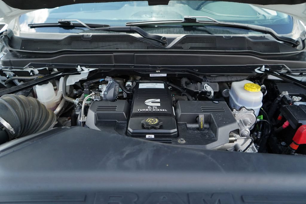 Used 2024 RAM 2500 Laramie w/ Safety Group AWD/4WD image 14