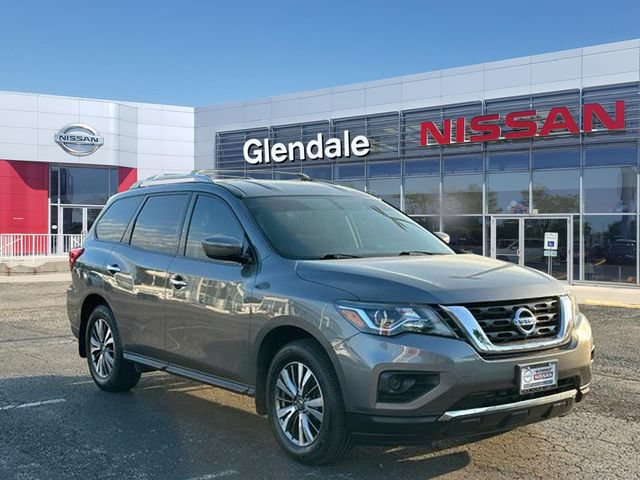 Used 2019 Nissan Pathfinder S AWD/4WD image 3