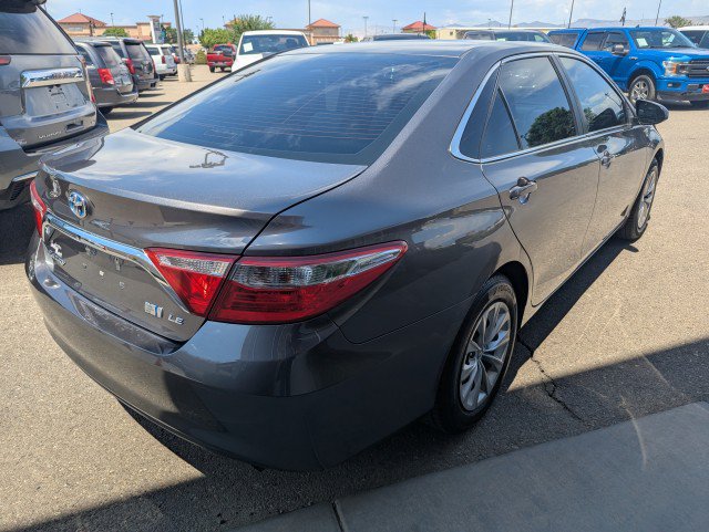 Used 2016 Toyota Camry LE FWD image 5