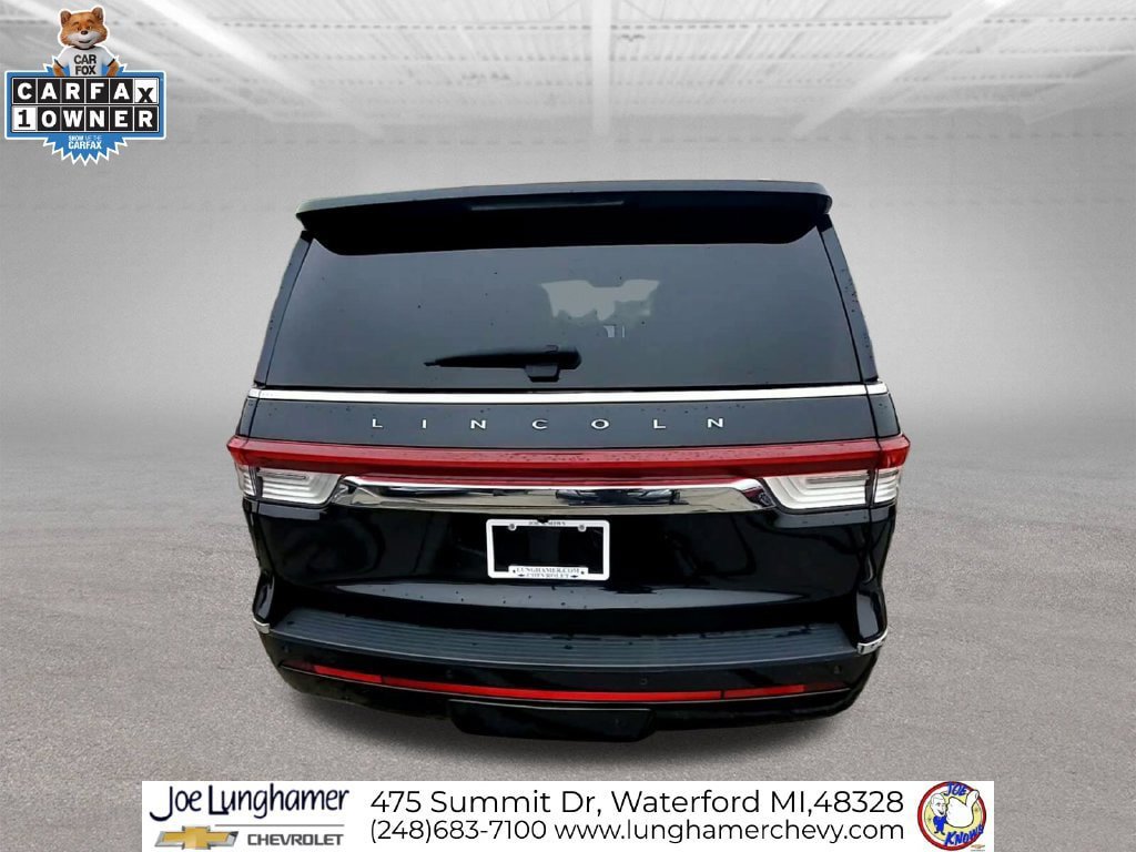 Used 2023 Lincoln Navigator Reserve AWD/4WD image 8