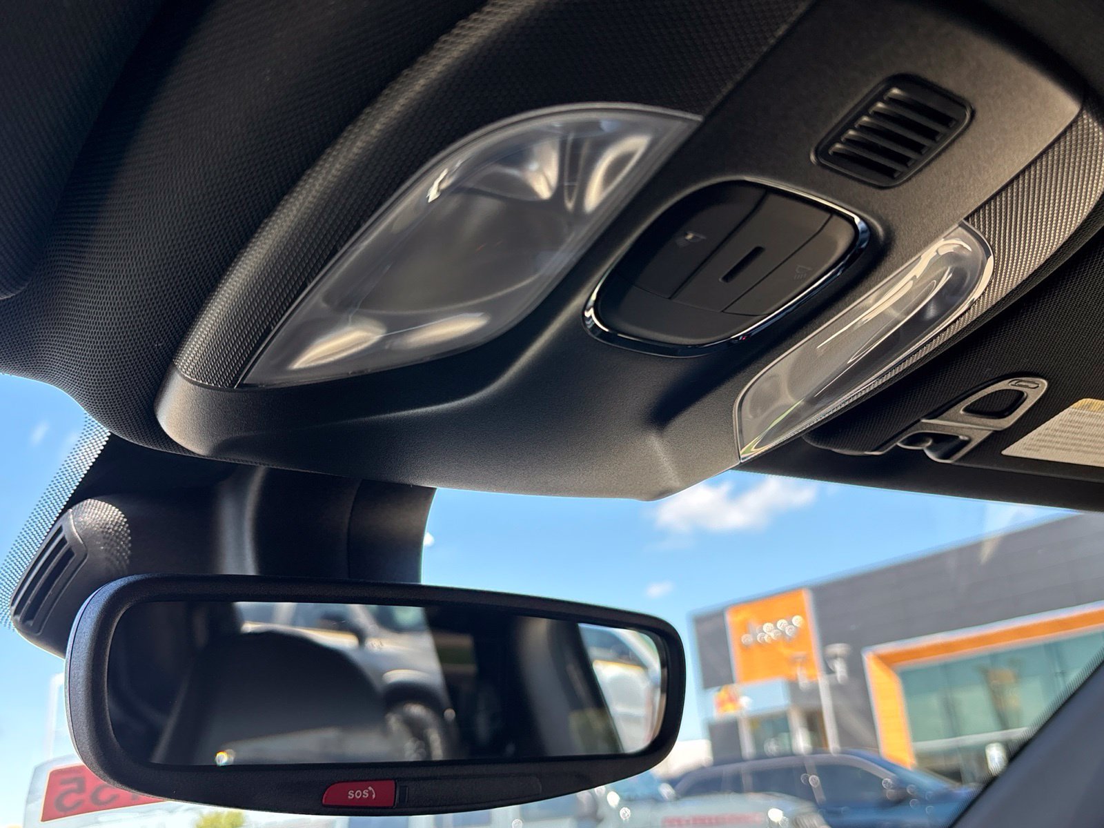 New 2027 Jeep Compass Latitude AWD/4WD image 21