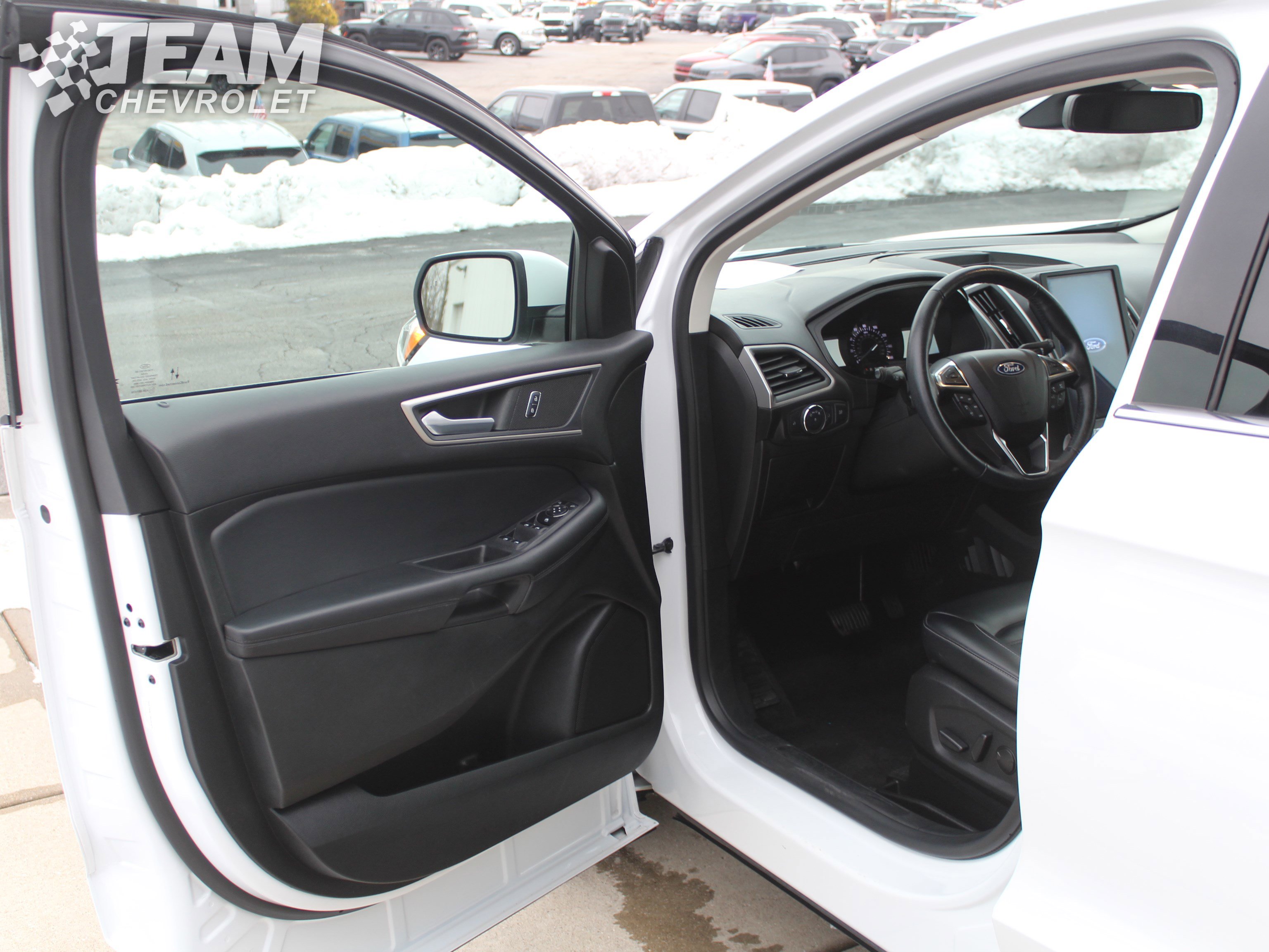 Used 2022 Ford Edge SEL image 10