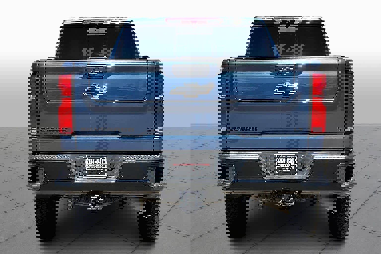 Used 2025 Chevrolet Silverado 2500 LT w/ Trail Boss Package image 5