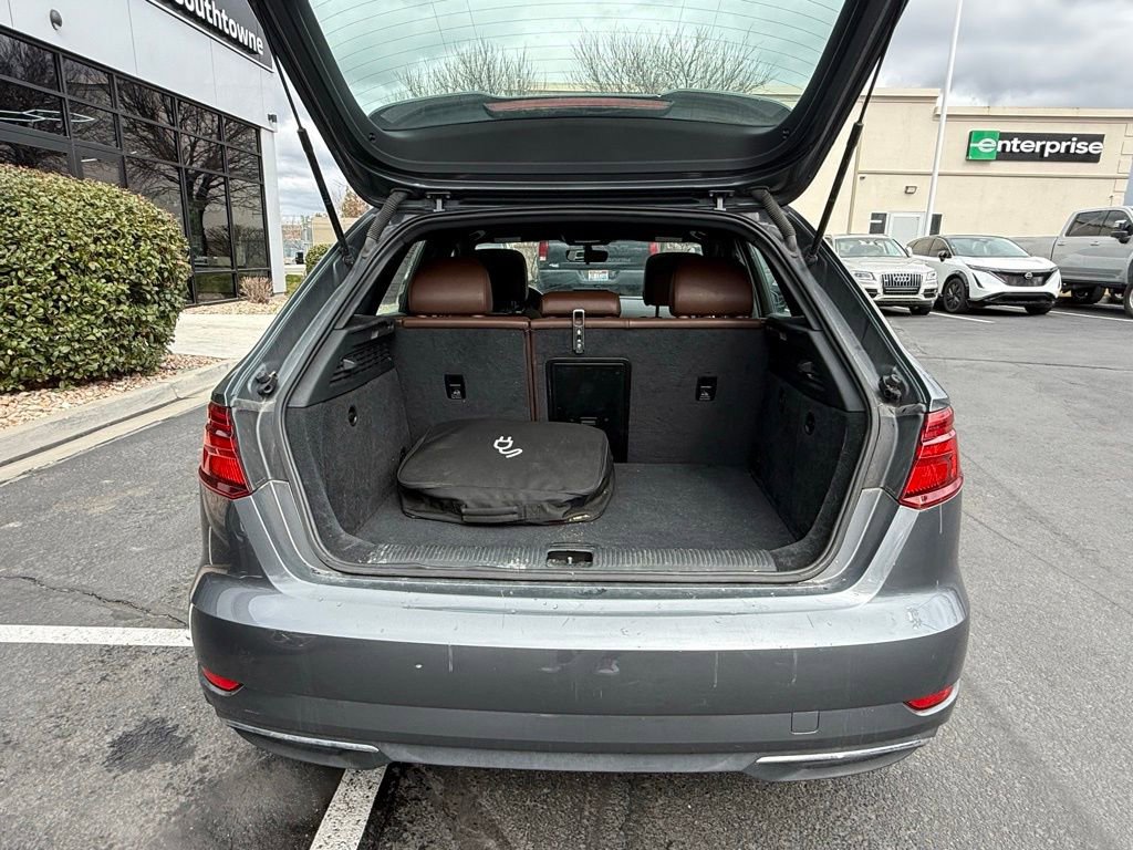 Used 2017 Audi A3 e-tron Premium w/ Sport Package image 27