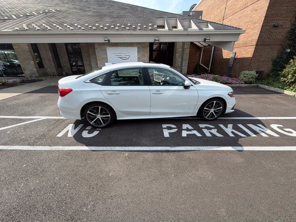 Certified 2024 Honda Civic Touring image 6