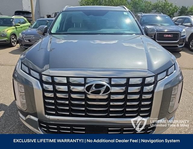 Used 2024 Hyundai Palisade Calligraphy AWD/4WD image 2