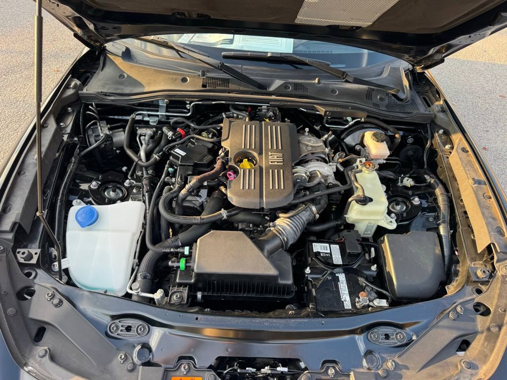 Used 2020 FIAT 124 Spider Lusso w/ Convenience Group image 16