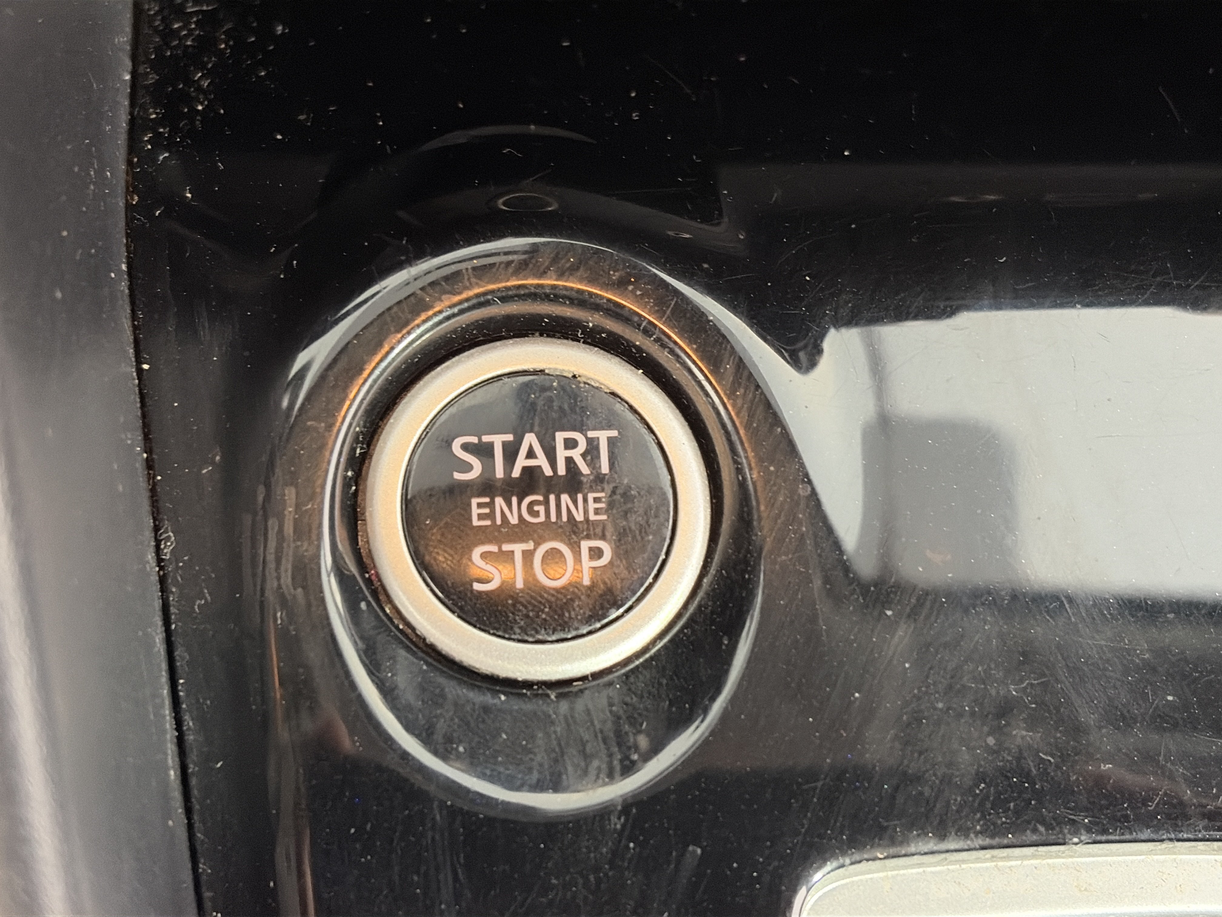 Used 2024 Nissan Versa SV FWD image 22