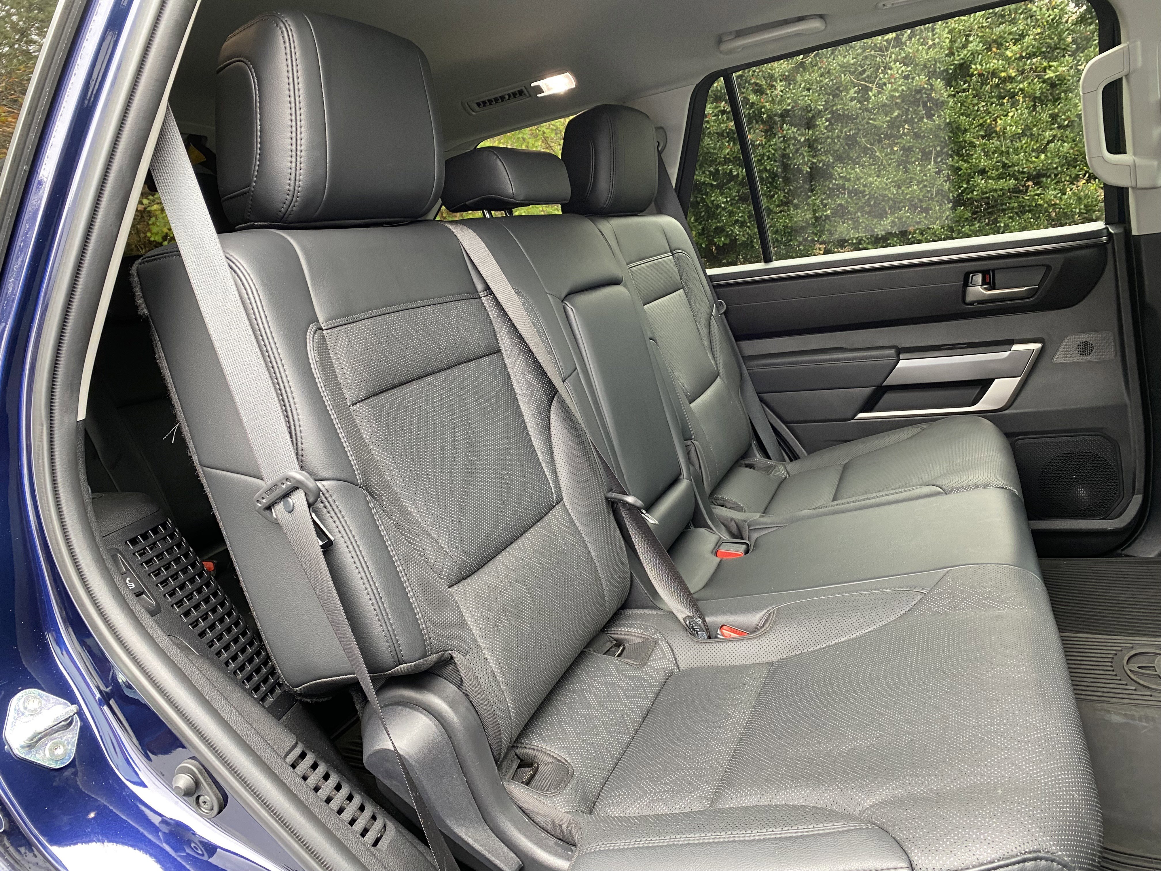 Used 2024 Toyota Sequoia SR5 w/ SR5 Premium Package AWD/4WD image 36