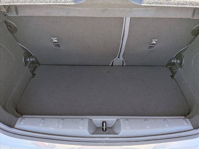 Certified 2025 MINI Cooper 2-Door Hardtop FWD image 6