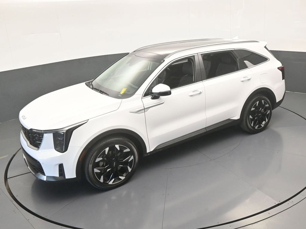 Used 2025 Kia Sorento EX w/ Panoramic Sunroof Package FWD image 50