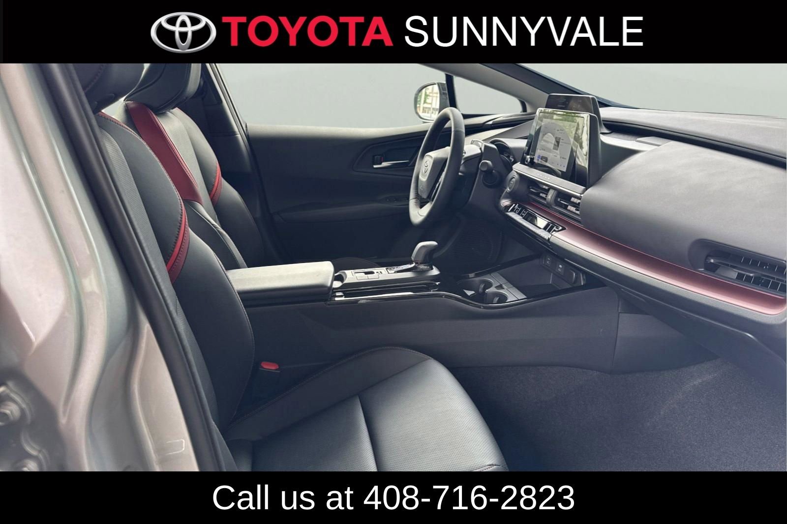 Used 2025 Toyota Prius Plug-In Hybrid image 20