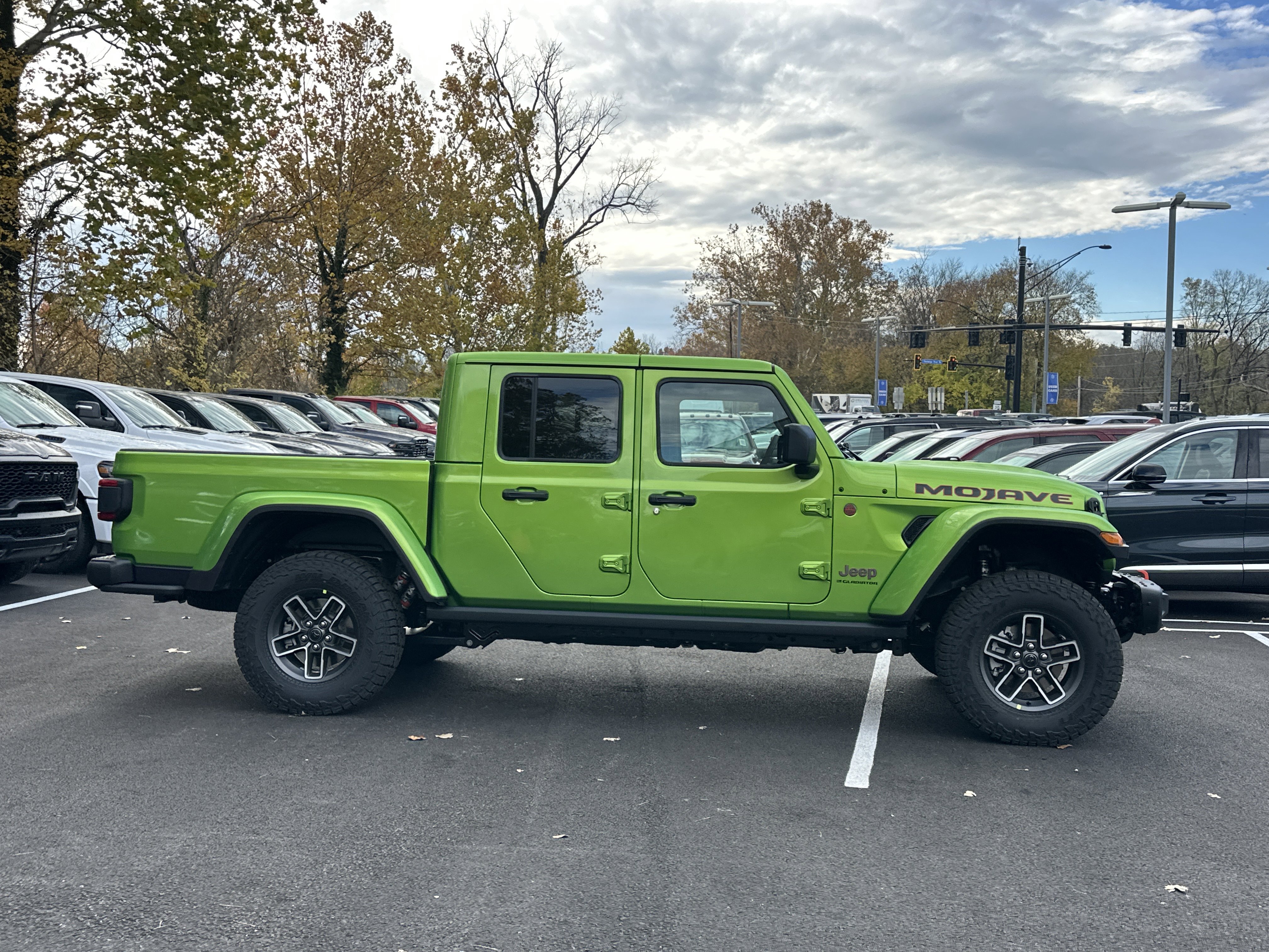 New 2026 Jeep Gladiator Mojave image 17