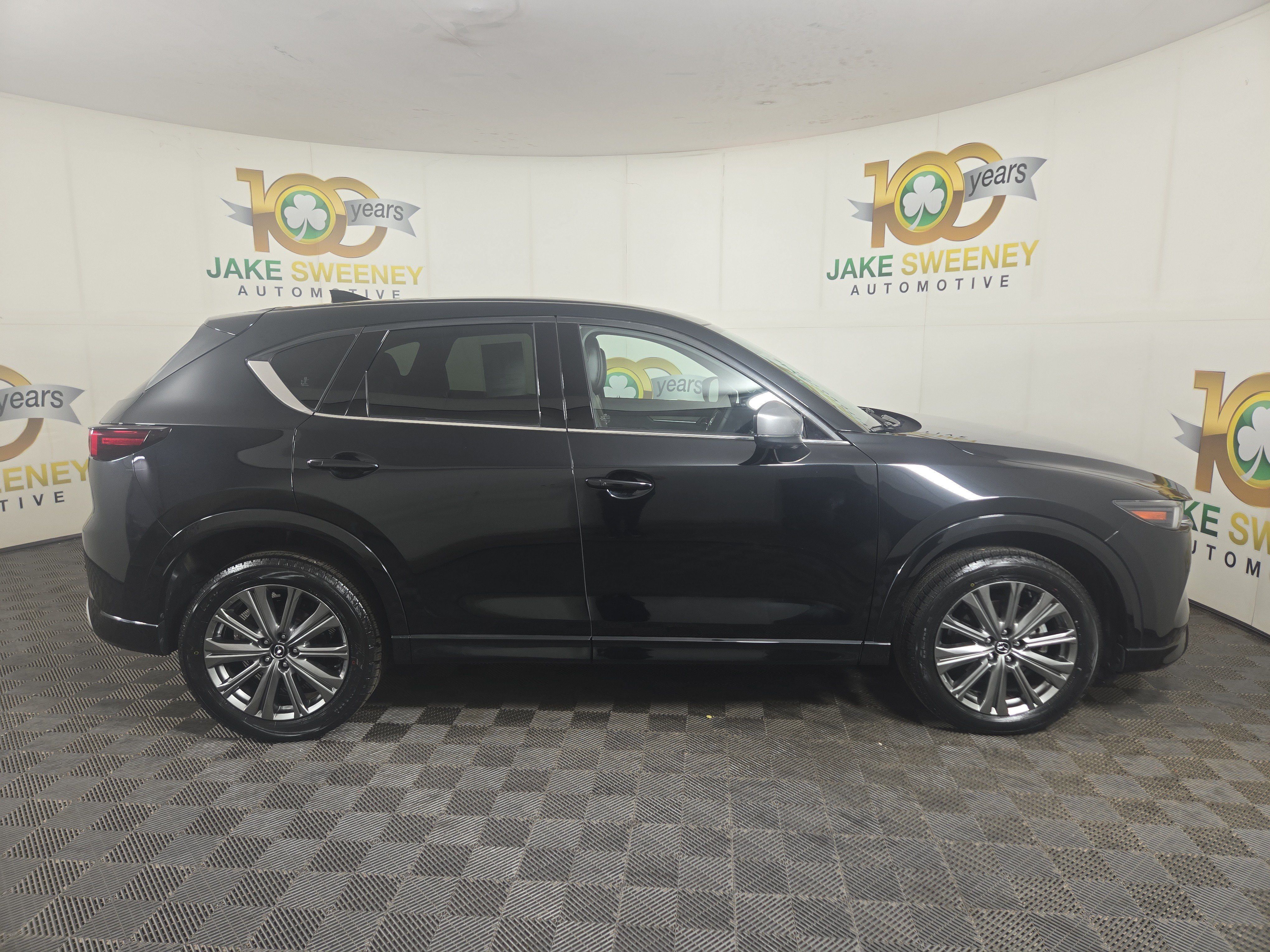 Certified 2024 MAZDA CX-5 Signature AWD/4WD image 10