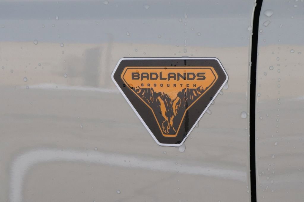 New 2025 Ford Bronco Badlands image 49