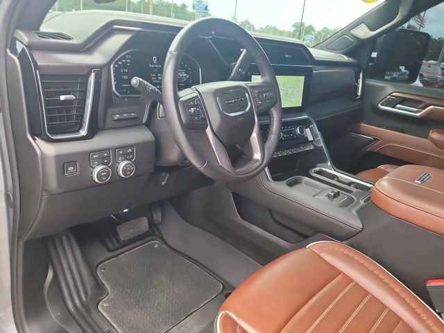 Used 2026 GMC Sierra 3500 Denali Ultimate AWD/4WD image 18