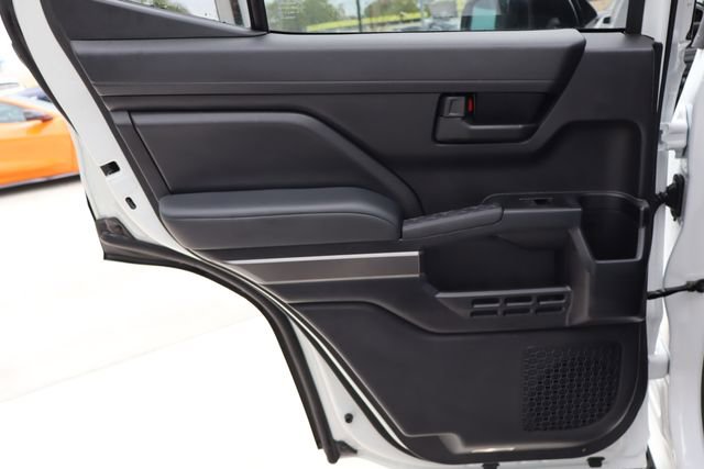 Used 2025 Toyota 4Runner TRD Off-Road image 23