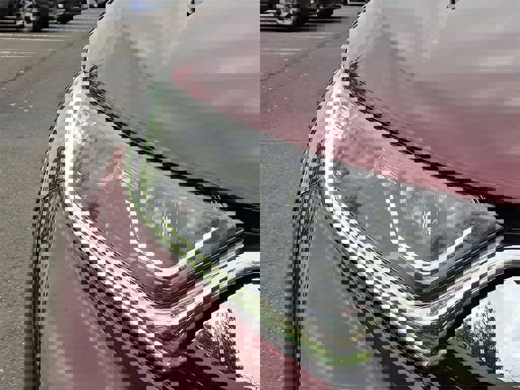 Used 2018 Honda CR-V LX image 27