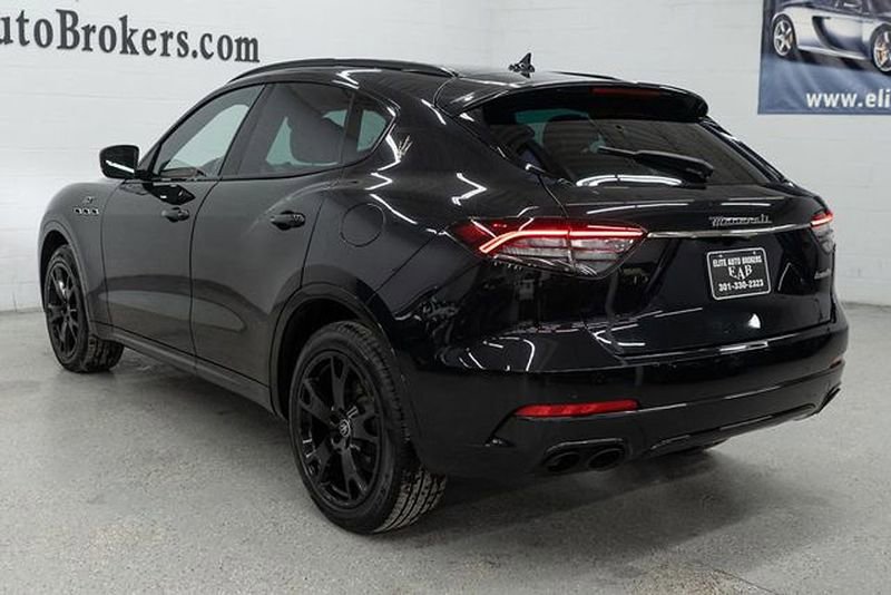 Used 2022 Maserati Levante GT image 6