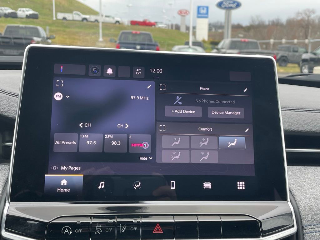 Certified 2022 Jeep Compass Latitude image 37