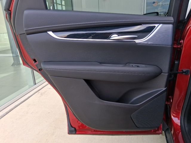 New 2026 Cadillac XT5 Premium Luxury w/ LPO, ONYX Package image 22