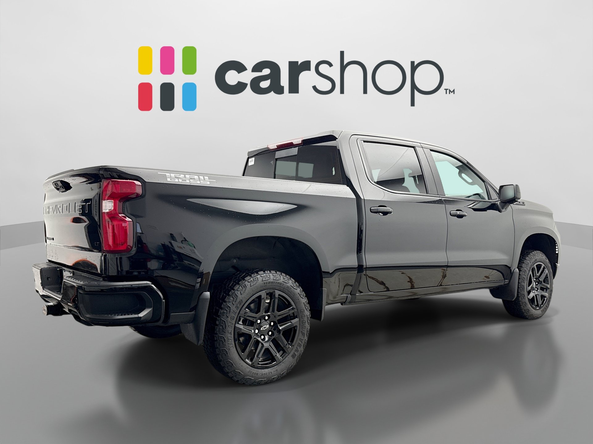 Used 2026 Chevrolet Silverado 1500 LT Trail Boss w/ LT Trail Boss Premium Package AWD/4WD image 5
