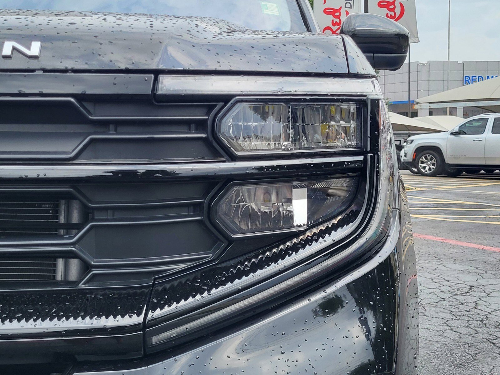 Certified 2025 Ford Expedition Active image 11