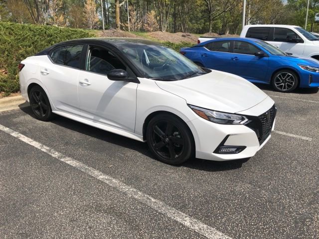 Certified 2023 Nissan Sentra SR w/ Midnight Edition Package image 3