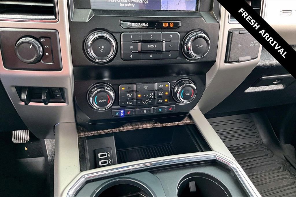 Used 2019 Ford F450 Lariat w/ Lariat Ultimate Package image 16
